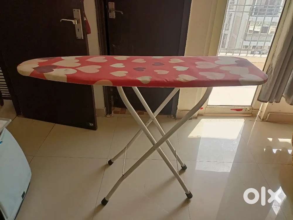 Ironing Table