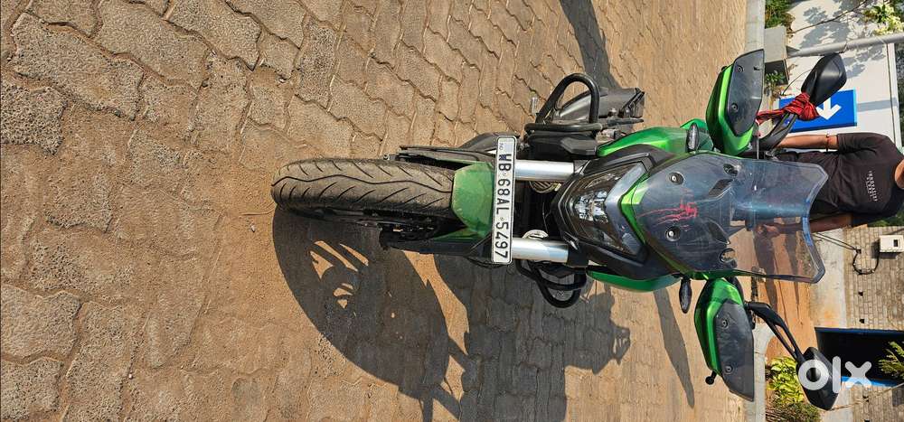 Bajaj Dominar 400