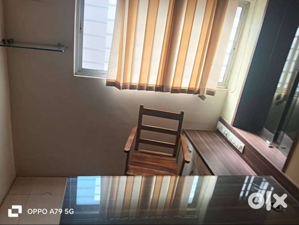 WELL-FURNISHED OFFICE SPACE FOR SALE – MOVE-IN READY!