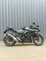 Kawasaki Ninja 300 (2021)