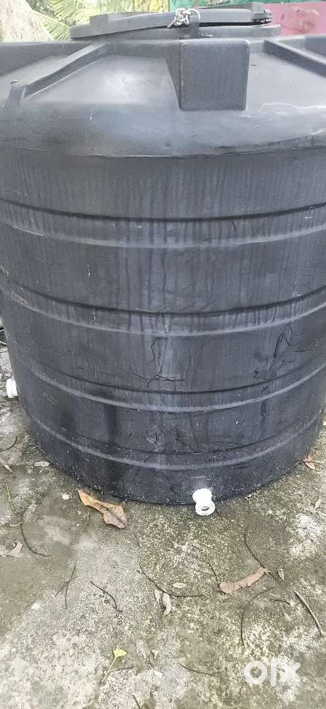 1000 litre water tank