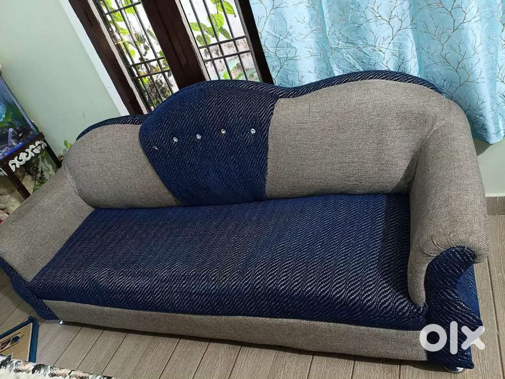 Sofa set 5 seater