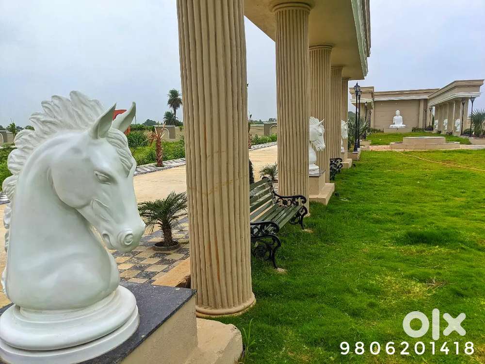 Plot at Indore Ujjain highway