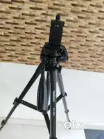 Tripod camera