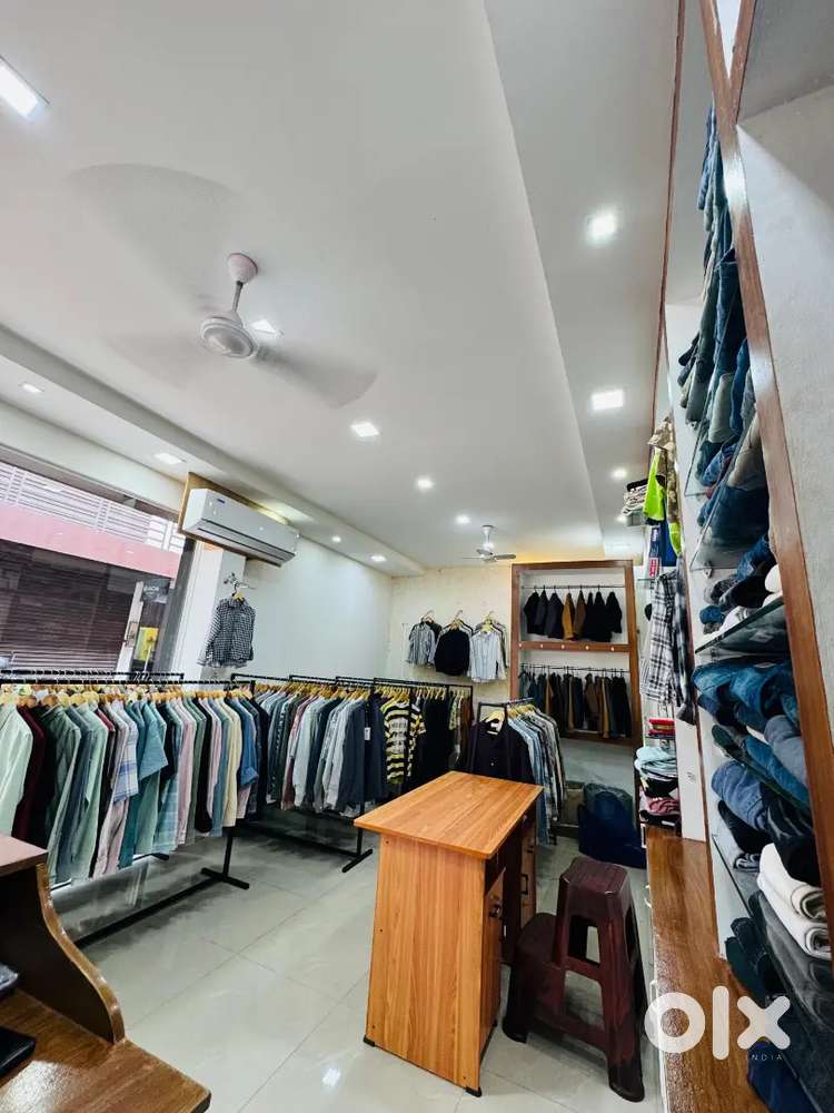 full furnitured shop