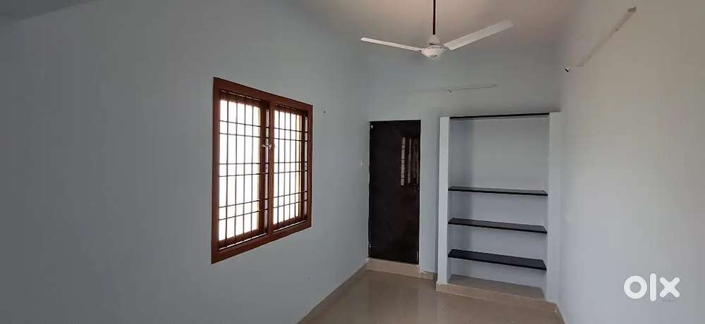 2 BHK rental house with car/bike parking