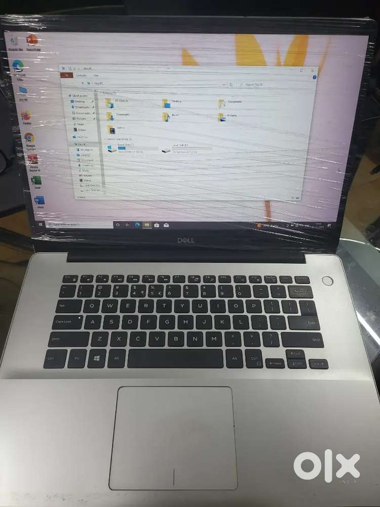 Dell i3 8th Gen with 2Gb graphics