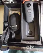 New Condition Insta360 one x with bill, box,soft case ,extra battery