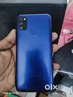 Samsung m21 4gb /64gb 4200rs