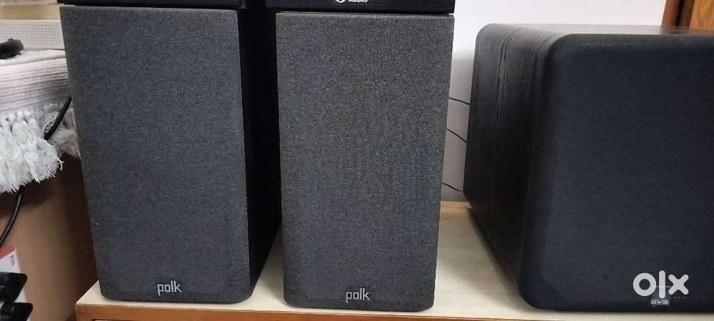 Polk Audio R200 1 year old