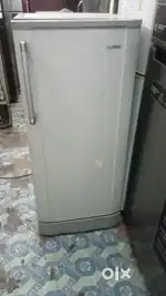 फ्रिज, वॉशिंग मशीन ,अच्छी कंडीशन है