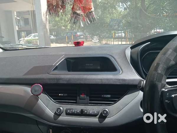 Tata Nexon AMT 2020 - Petrol Automatic - Registration from Delhi