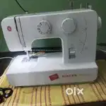 Singer Electric stitching mechine with 12 type of stitches