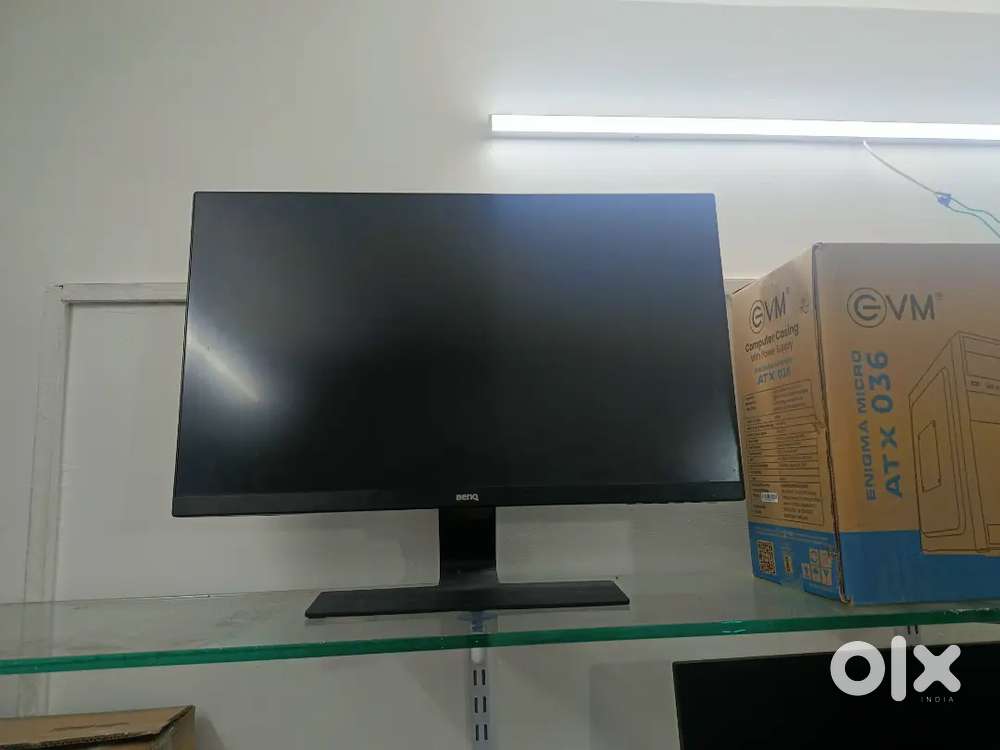 27 ips monitor in excellent condition