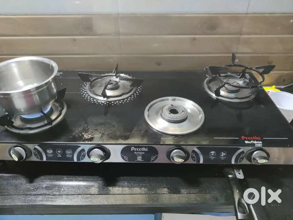 Preethi Bluflame 4 burner Stove