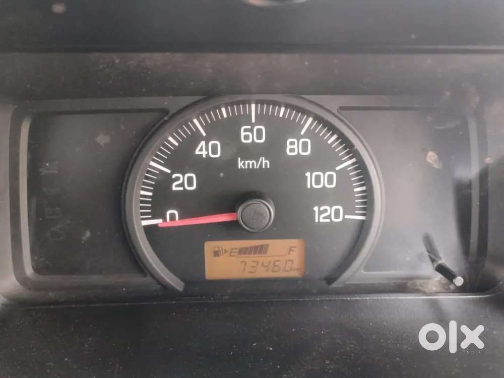 Maruti super carry