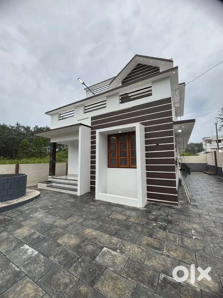 4.7 cent 3 bhk @ POTHENCODE koliyakode