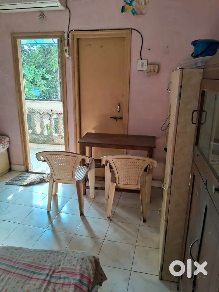 2 BHK well furnished Flat in high profile locality of Vapi city.