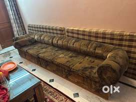 Brown Sofa In Excellent Condition