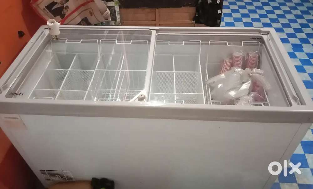 Deep freezer