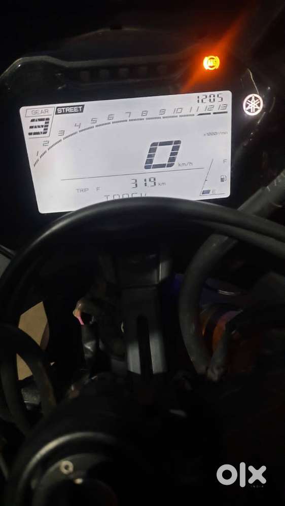 Yamha R15 , Stylish Bike