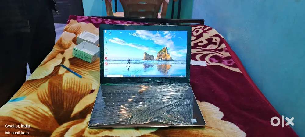 Laptop dell i3 7th generation Good condition