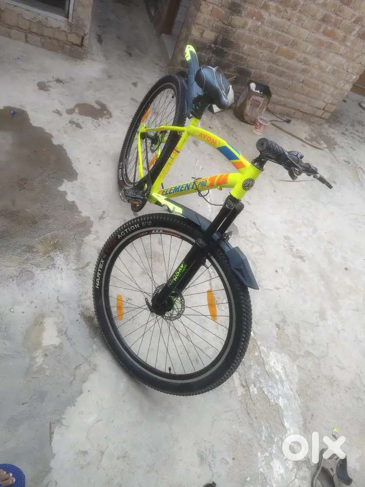 Tayer 29 inch, colour , A 1 alliment pro  brand ,