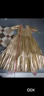 Tailor needed for boutiques