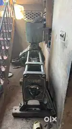 Saraswathi coconut expeller 4 boult less used