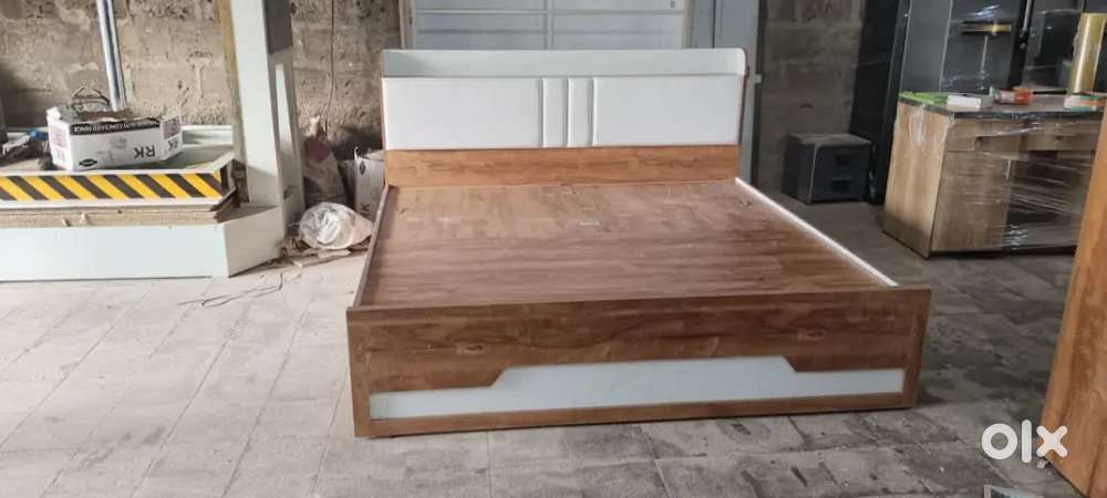 Bedroom set 24500