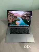MacBook Pro  2019  i7  16Gb  512Gb  5.5gb graphics  Bill  WRNTY
