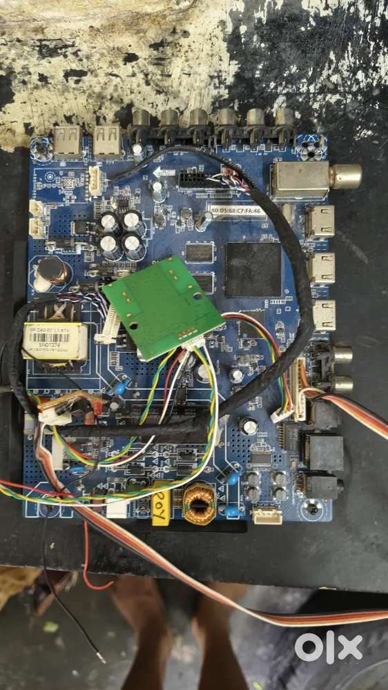 Thomson TV 32 inch board. Good condition