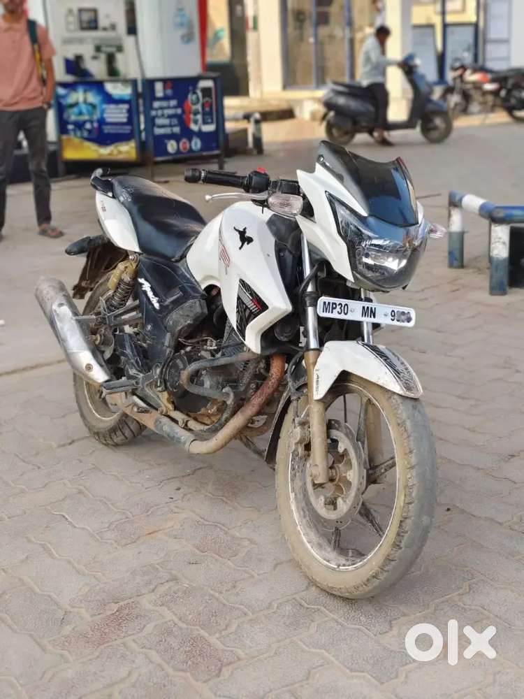 Apache RTR 180 , 2018 model