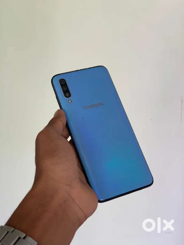 Samsung galaxy A70 6 128