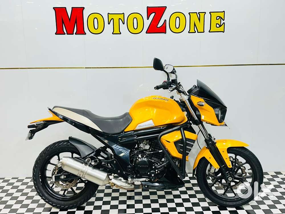 Mahindra Mojo UT 300 Dual disc abs