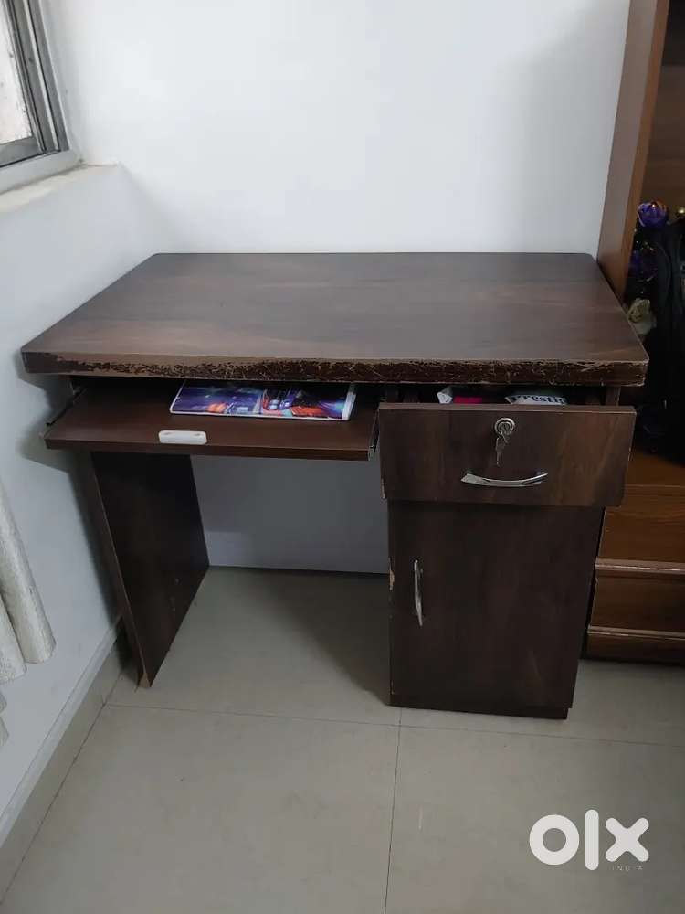 Computer Study Table