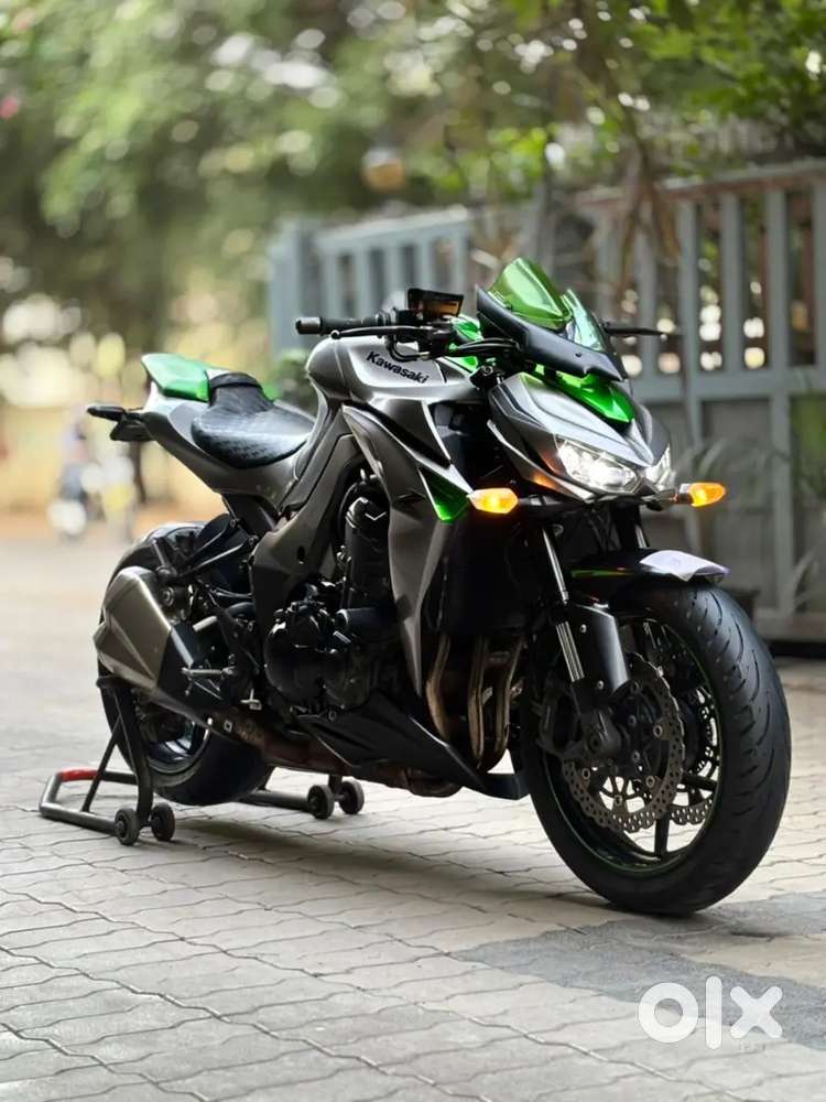 Kawasaki Z1000 ABS MH Passing Clear Records