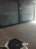 3 shutter shop on rent main road