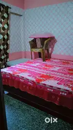 Sharing room 3000 , only for girls