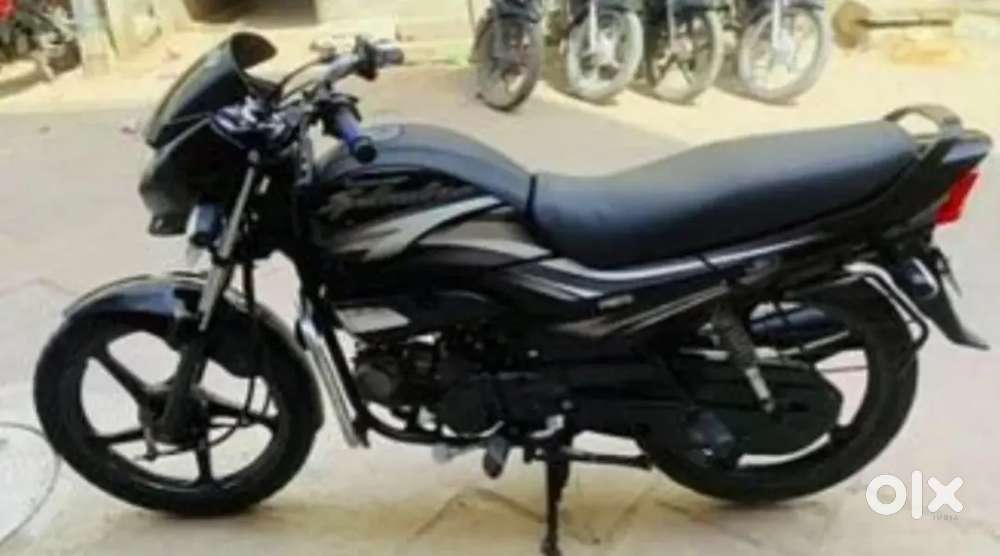 Super splendor bike in good condition