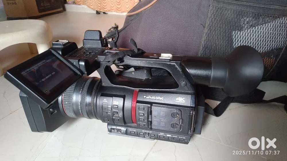 Video camera panasonic agcx350 10bit high resolution camera