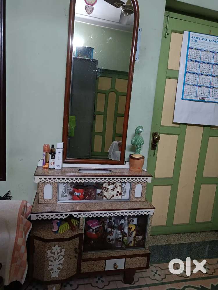 Dressing Table