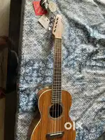 Fender Ukulele w EQ Fishman