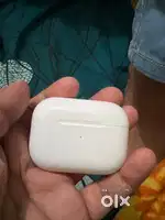 Apple earpods