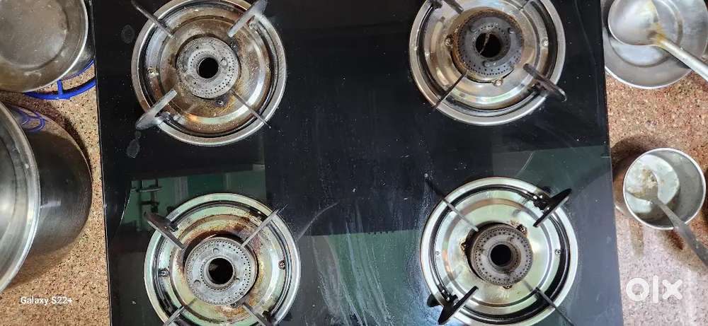 4 बर्नर (BURNER) GAS STOVE FOR SALE
