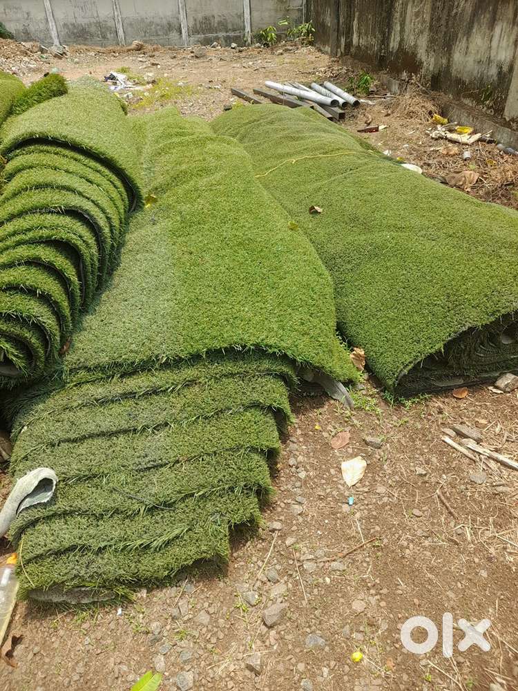 Synthetic Grass sparingly used in Turf