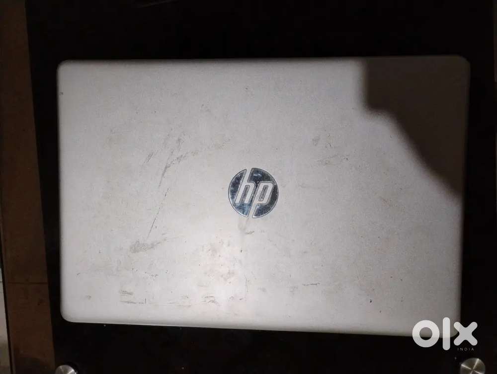 Hp laptop ( with good monitor quality)