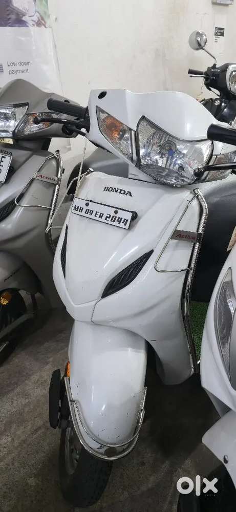 ACTIVA 4G 2017 ओरिजिनल कलर