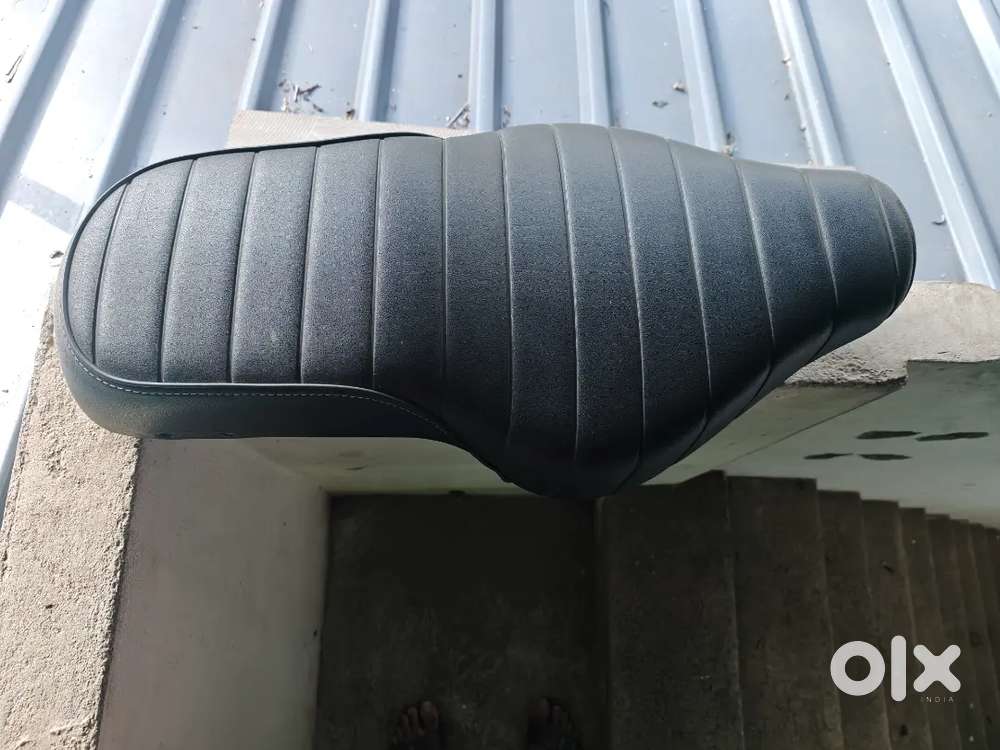 Bullet 350 original seat