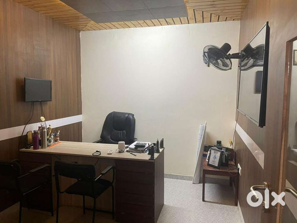 Co -working Space in Mount Road Near by LIC Metro